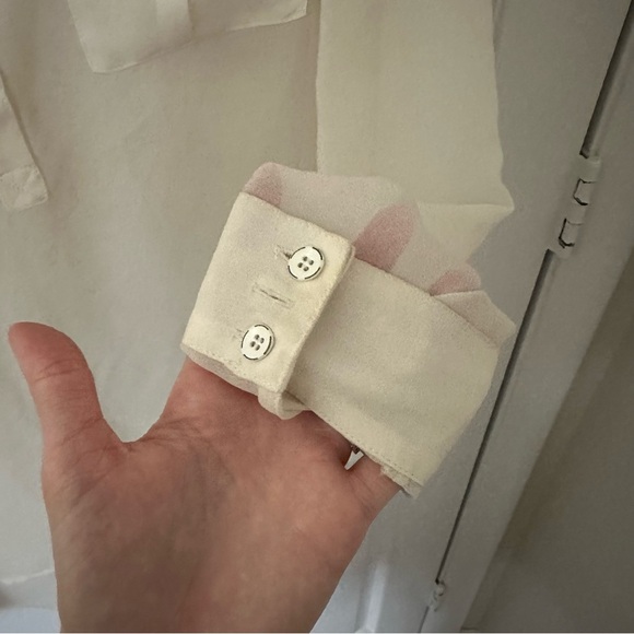 Off White Sheer Long Sleeve Top - Picture 5 of 7